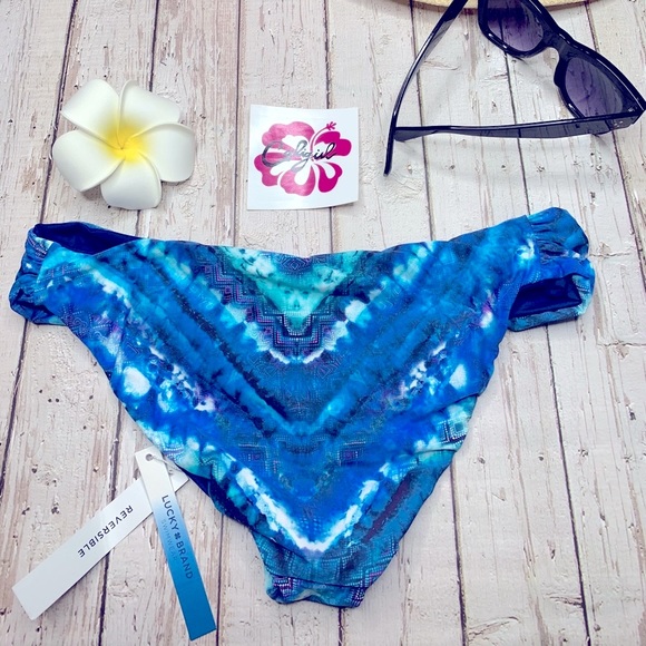 Lucky Geometric Bikini Bottoms - Picture 2 of 6